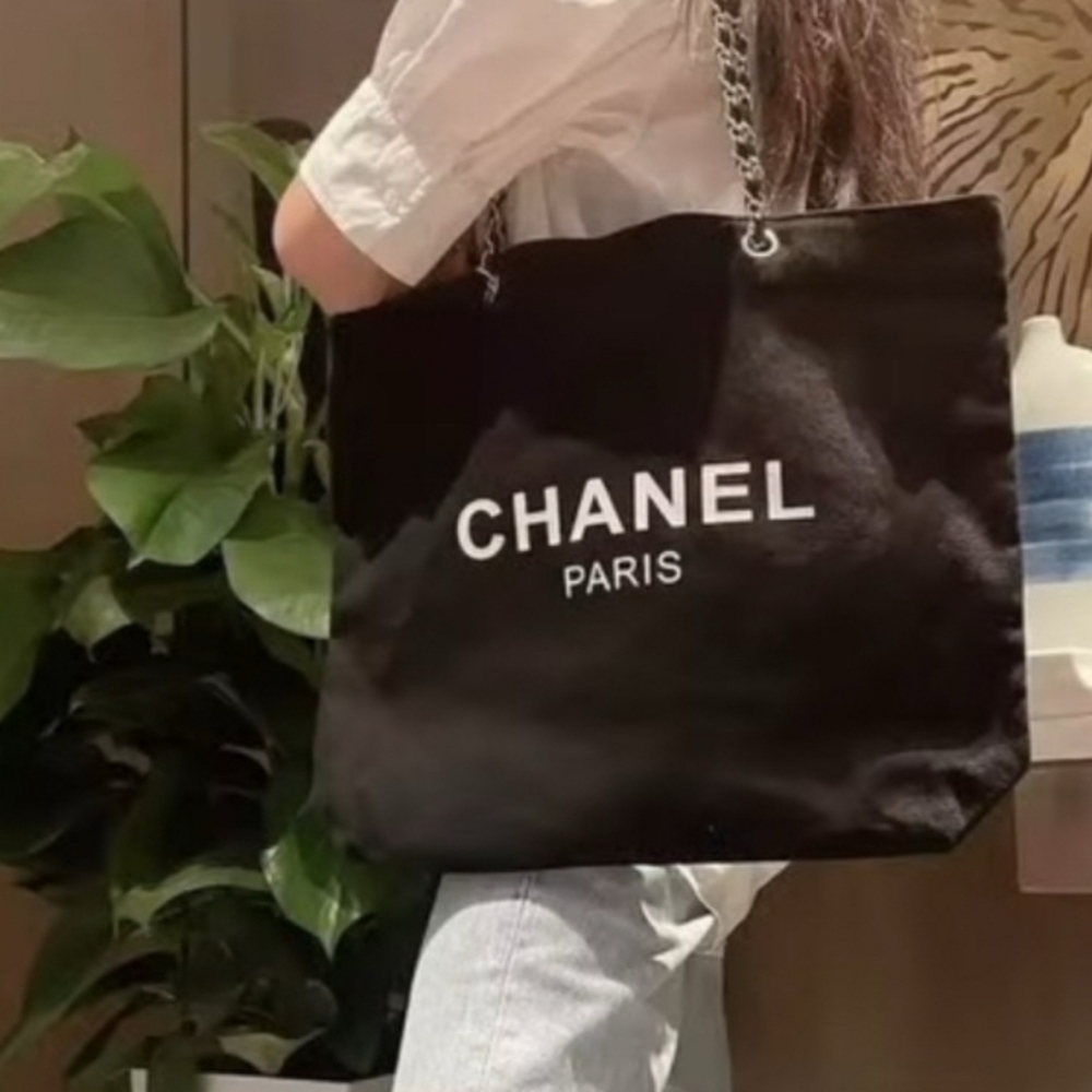 🖤 Chanel Shopper Tote 🖤 - Picture 10 of 10